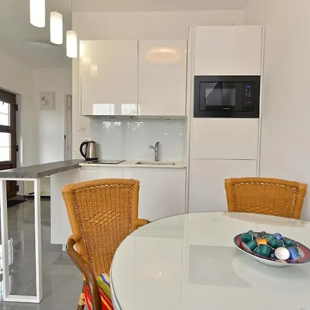 Apartment Fuer 2 Personen Ca 32 Qm In Banjole, Istrien Istrische Riviera