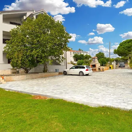 Fuer 2 Personen Ca 32 Qm In Banjole, Istrien Istrische Riviera *